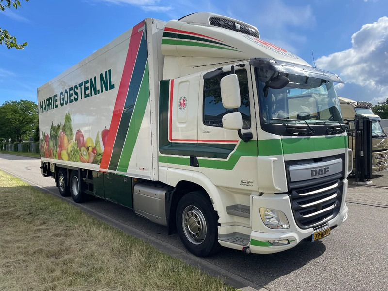 DAF CF 330 6X2 2017 schmitz + thermo-king T1200 - Chladírenský nákladní automobil: obrázek 2 DAF CF 330 6X2 2017 schmitz + thermo-king T1200 - Chladírenský nákladní automobil: obrázek 2