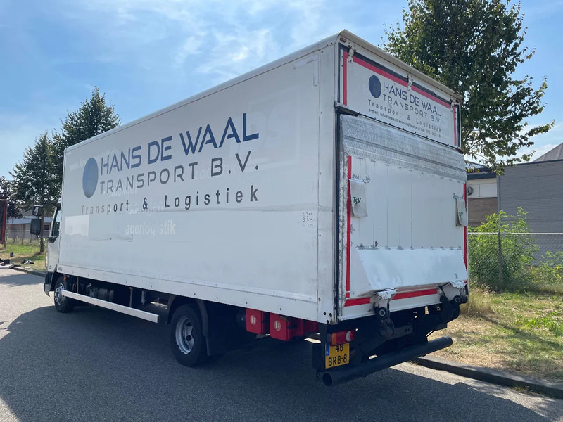 DAF LF 180 8-2016 - Skříňový nákladní auto: obrázek 4 DAF LF 180 8-2016 - Skříňový nákladní auto: obrázek 4