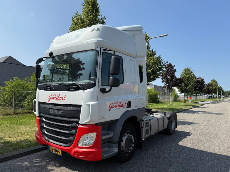 DAF CF 400 12-2016 only 805.000 km - Tahač: obrázek 1 DAF CF 400 12-2016 only 805.000 km - Tahač: obrázek 1