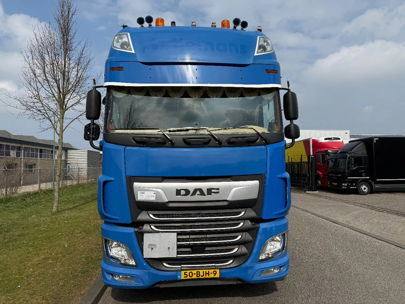 DAF XF 460 showtruck 4-2017 SSC 460 XF - Tahač: obrázek 3 DAF XF 460 showtruck 4-2017 SSC 460 XF - Tahač: obrázek 3