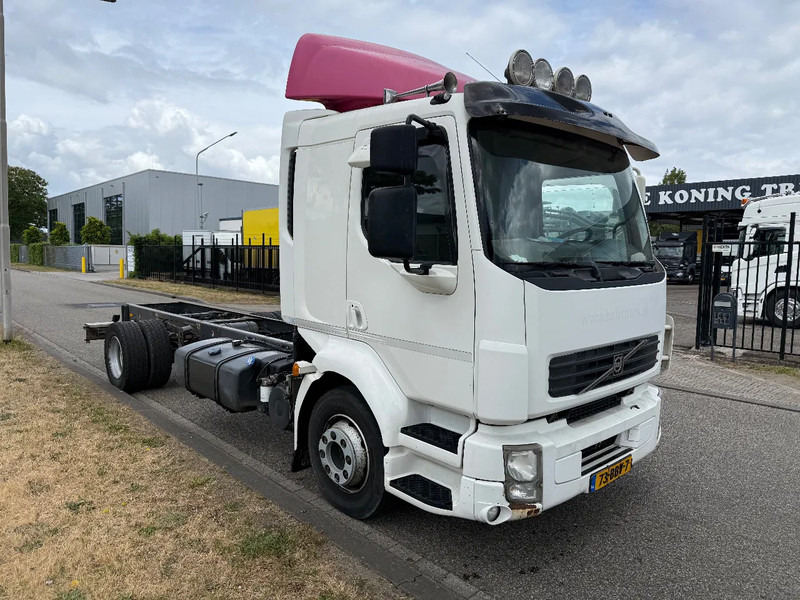 Volvo FL 250 pk 2013 euro 5 - Podvozek s kabinou: obrázek 2 Volvo FL 250 pk 2013 euro 5 - Podvozek s kabinou: obrázek 2