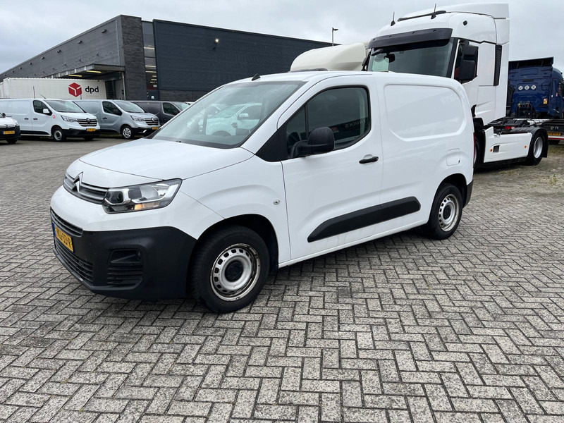 Citroën Berlingo Blue HDI 1,5, Airco, Nav, Bluetooth - Malá dodávka: obrázek 2 Citroën Berlingo Blue HDI 1,5, Airco, Nav, Bluetooth - Malá dodávka: obrázek 2