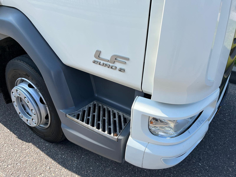 Skříňový nákladní auto DAF LF 210, 4x2, Euro 6, Airco, Nav: obrázek 13