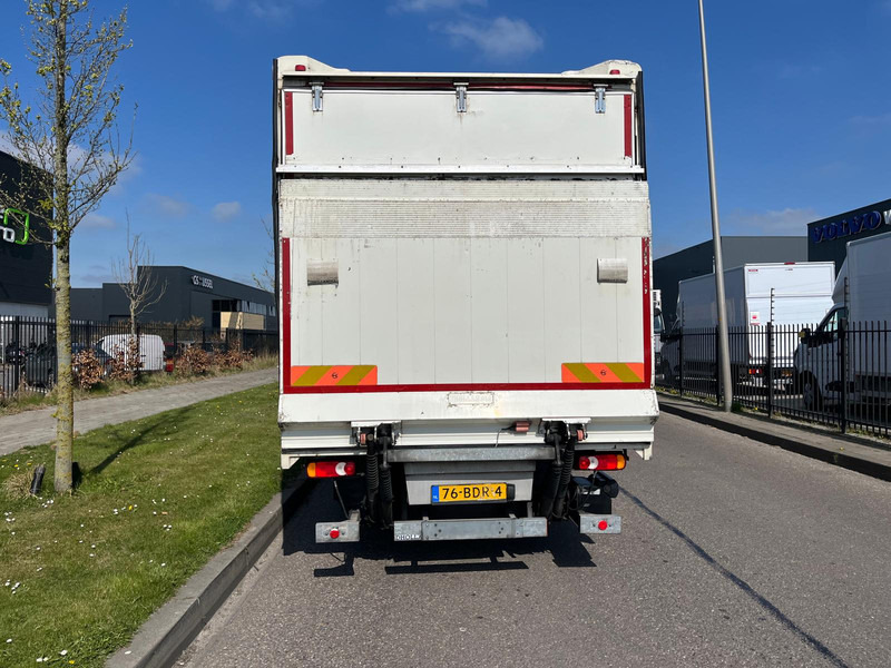 Skříňový nákladní auto DAF LF 210, 4x2, Euro 6, Airco, Nav: obrázek 8