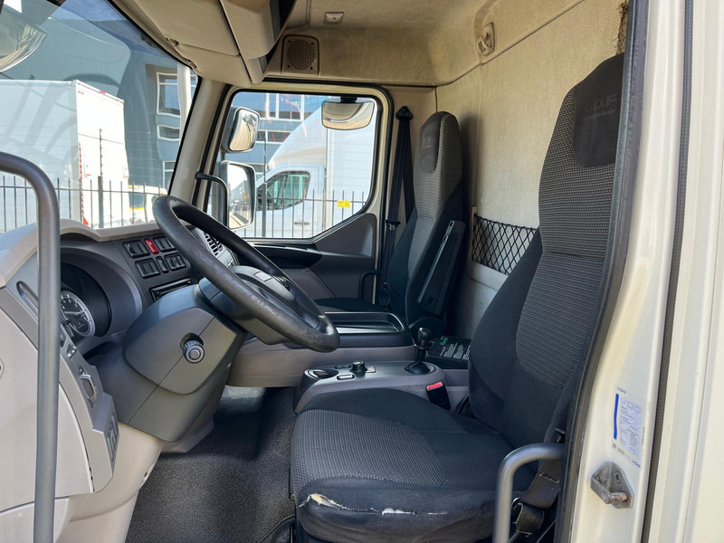 Skříňový nákladní auto DAF LF 210, 4x2, Euro 6, Airco, Nav: obrázek 15