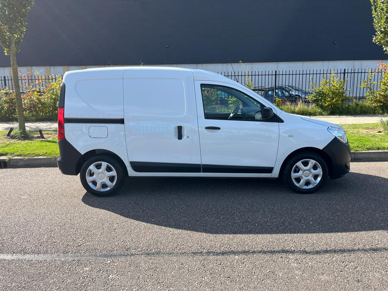 Dacia Dokker 1.5 dci 75 pk Euro 6 - Malá dodávka: obrázek 4 Dacia Dokker 1.5 dci 75 pk Euro 6 - Malá dodávka: obrázek 4