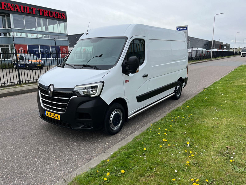 Renault Master 180.35 Red Edition L2 H2, 180pk, Airco, Nav, Camera - Furgon: obrázek 1 Renault Master 180.35 Red Edition L2 H2, 180pk, Airco, Nav, Camera - Furgon: obrázek 1
