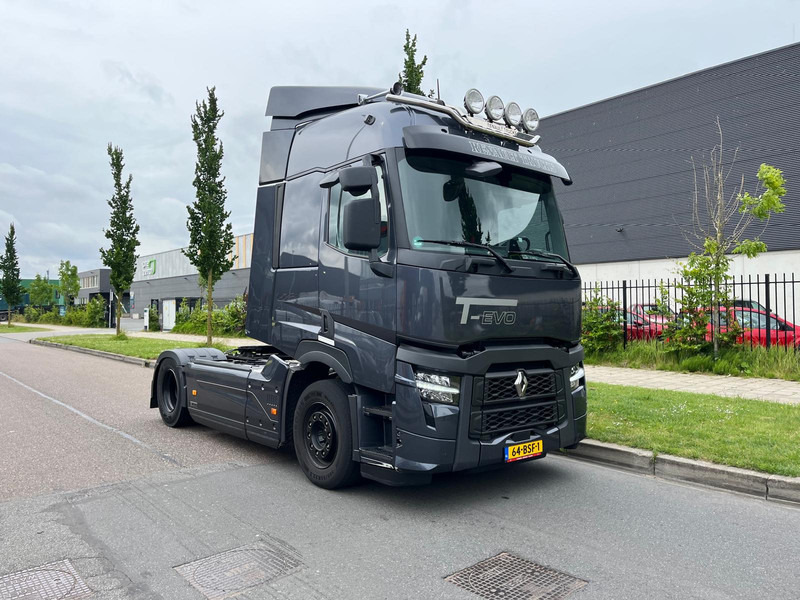 Renault T-13 Evo SC 480 T4x2, Sleeper Cabine, Airco, Nav, Bluetooth - Tahač: obrázek 1 Renault T-13 Evo SC 480 T4x2, Sleeper Cabine, Airco, Nav, Bluetooth - Tahač: obrázek 1