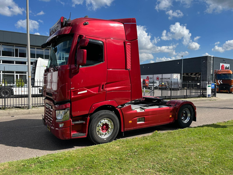 Renault T 13 HIGH 520 T4X2, ADR, EURO 6 - Tahač: obrázek 3 Renault T 13 HIGH 520 T4X2, ADR, EURO 6 - Tahač: obrázek 3