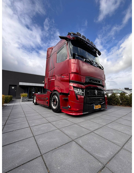 Renault T EVO High Exclusive 480 Turbo Compound T4x2 Full options - Tahač: obrázek 4 Renault T EVO High Exclusive 480 Turbo Compound T4x2 Full options - Tahač: obrázek 4