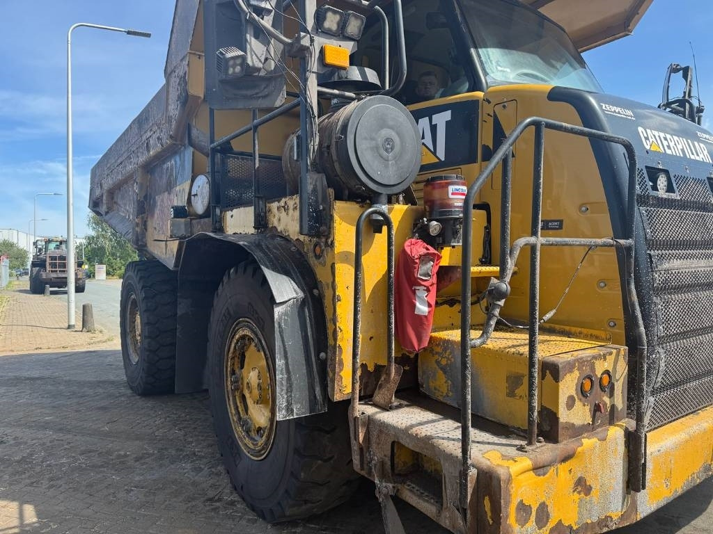 Pevný dempr CAT 770 ( GERMAN MACHINE ): obrázek 15
