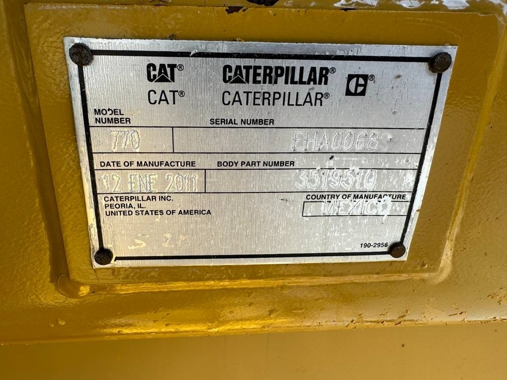 Pevný dempr CAT 770 ( GERMAN MACHINE ): obrázek 9