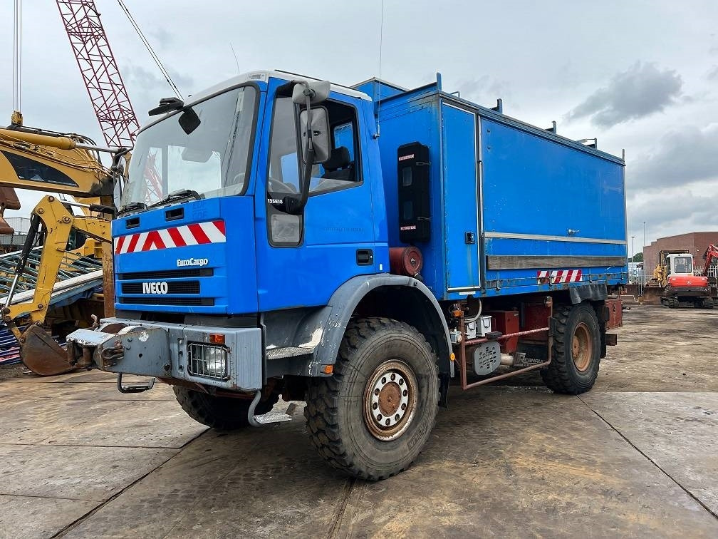 Iveco eurocargo 135E18 4x4 - Skříňový nákladní auto: obrázek 1 Iveco eurocargo 135E18 4x4 - Skříňový nákladní auto: obrázek 1