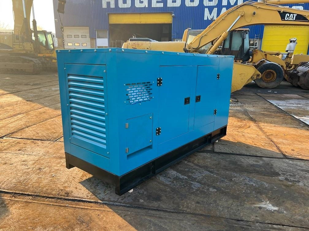 Ricardo 150KVA (120KW) SILENT GENERATOR 3 PHASE 50HZ 400V - Elektrický generátor: obrázek 4 Ricardo 150KVA (120KW) SILENT GENERATOR 3 PHASE 50HZ 400V - Elektrický generátor: obrázek 4