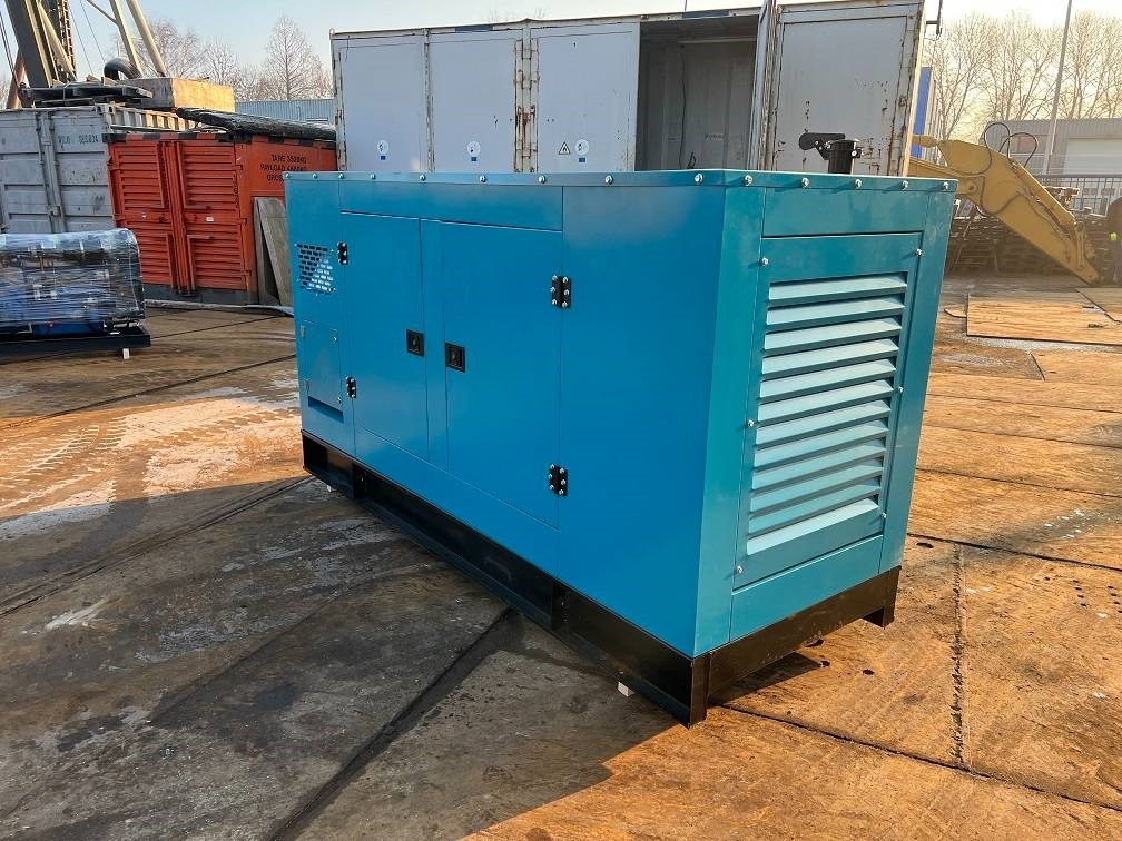Ricardo 150KVA (120KW) SILENT GENERATOR 3 PHASE 50HZ 400V - Elektrický generátor: obrázek 5 Ricardo 150KVA (120KW) SILENT GENERATOR 3 PHASE 50HZ 400V - Elektrický generátor: obrázek 5
