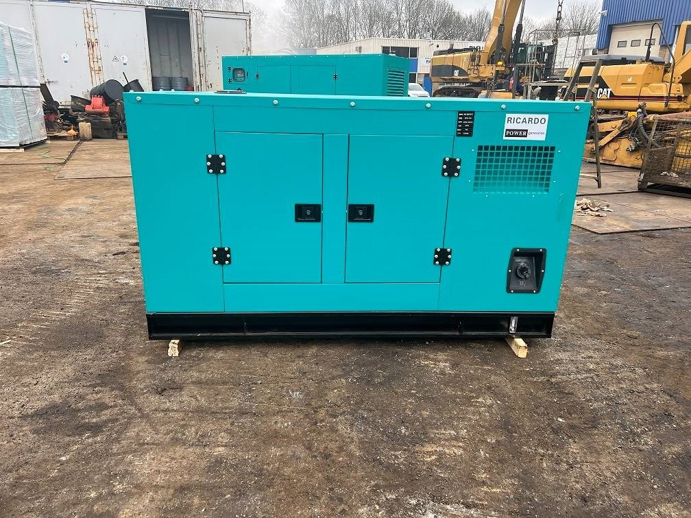 Ricardo 50KVA 40KW SILENT GENERATOR 3 PHASE 50HZ 400V NEW  - Elektrický generátor: obrázek 5 Ricardo 50KVA 40KW SILENT GENERATOR 3 PHASE 50HZ 400V NEW  - Elektrický generátor: obrázek 5
