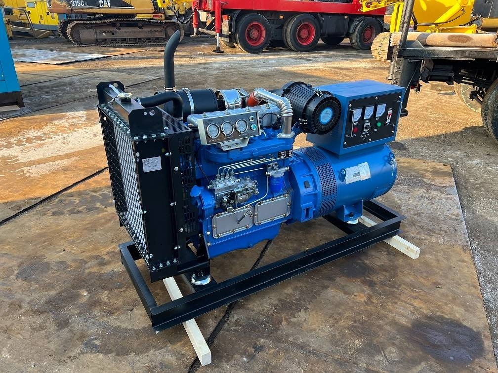Ricardo 50kva (40kw) generator 3 phase 50hz 400v unused - Elektrický generátor: obrázek 1 Ricardo 50kva (40kw) generator 3 phase 50hz 400v unused - Elektrický generátor: obrázek 1