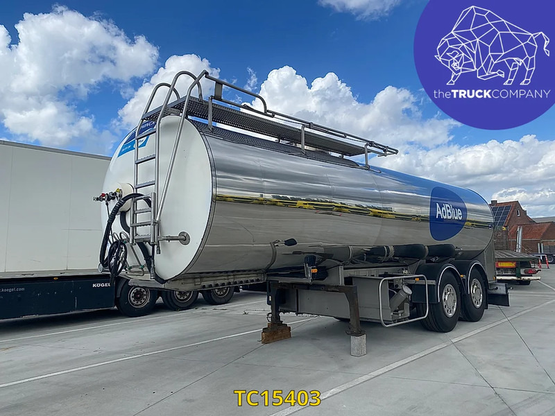 ETA SRMEDE AdBlue - Cisternový návěs: obrázek 2 ETA SRMEDE AdBlue - Cisternový návěs: obrázek 2