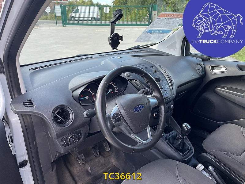 Furgon Ford Transit Courier 1.5 TDCI TREND: obrázek 15