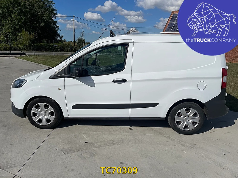 Ford Transit Courier FLEX PACK - Furgon: obrázek 2 Ford Transit Courier FLEX PACK - Furgon: obrázek 2