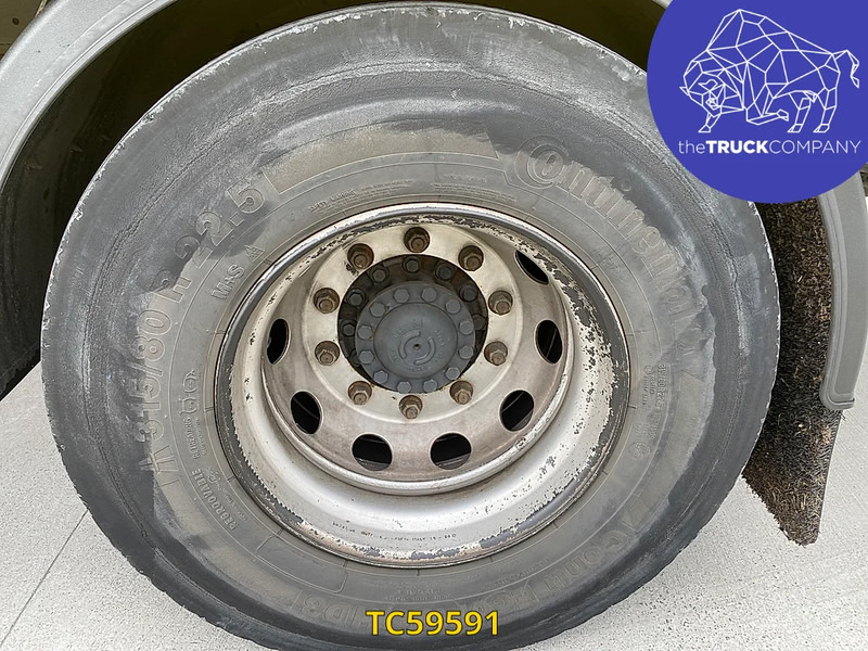 Iveco EuroCargo 180 E28 - Skříňový nákladní auto: obrázek 4 Iveco EuroCargo 180 E28 - Skříňový nákladní auto: obrázek 4