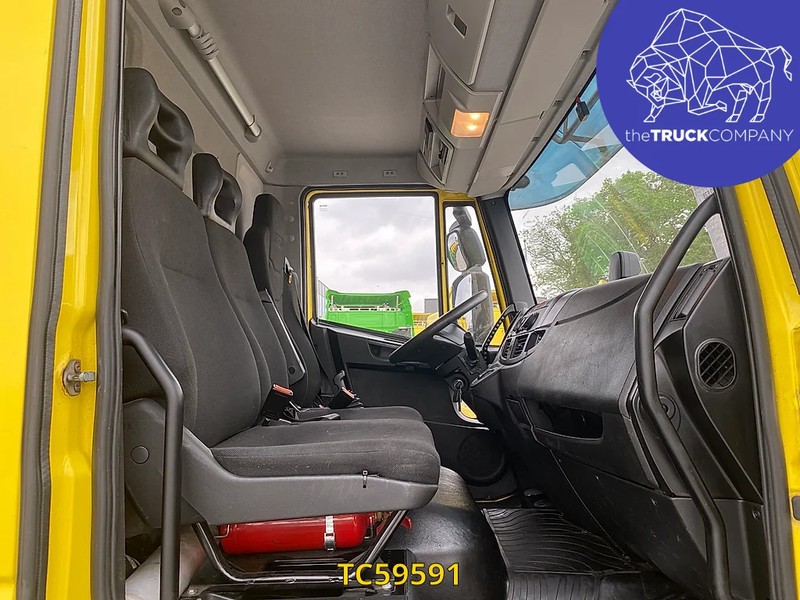 Iveco EuroCargo 180 E28 - Skříňový nákladní auto: obrázek 5 Iveco EuroCargo 180 E28 - Skříňový nákladní auto: obrázek 5
