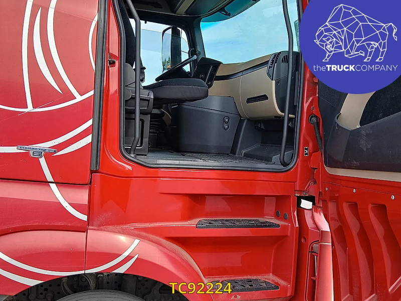 Mercedes-Benz Actros 2548 - Plachtový nákladní auto: obrázek 3 Mercedes-Benz Actros 2548 - Plachtový nákladní auto: obrázek 3