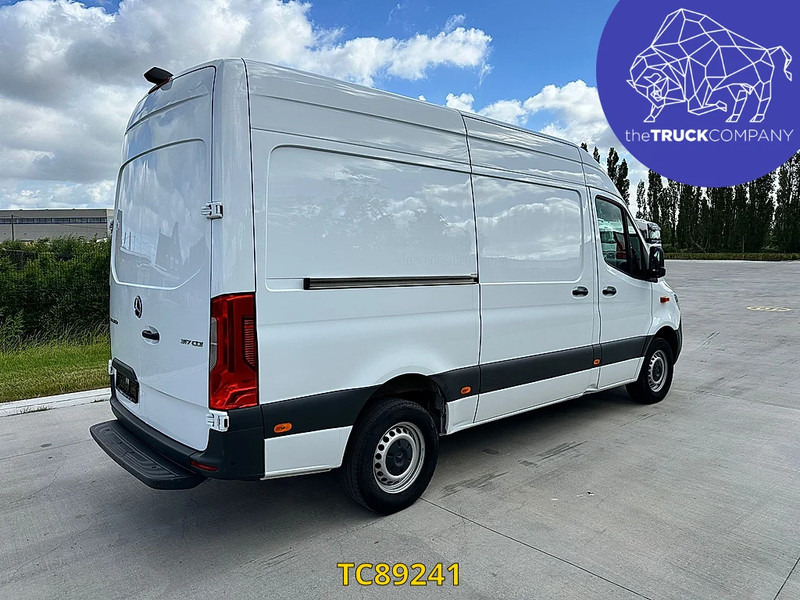 Mercedes-Benz Sprinter 317 CDI L2H2 - Furgon: obrázek 3 Mercedes-Benz Sprinter 317 CDI L2H2 - Furgon: obrázek 3