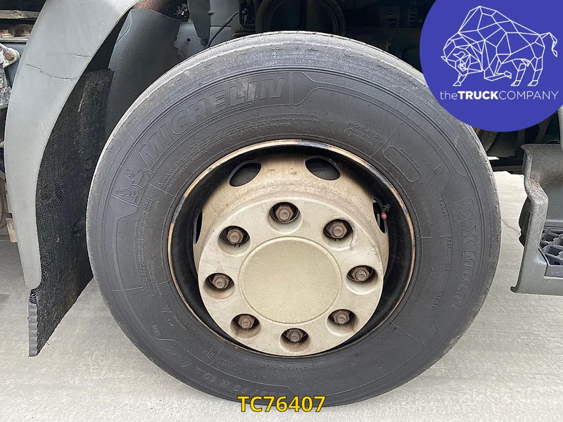 Renault D 210 - Chladírenský nákladní automobil: obrázek 3 Renault D 210 - Chladírenský nákladní automobil: obrázek 3