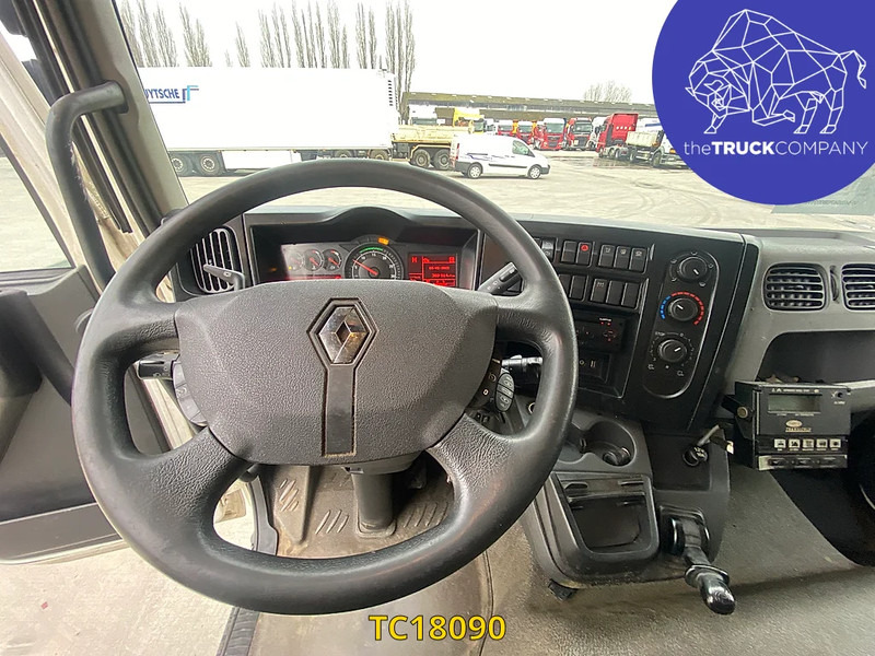 Renault D 240 - Chladírenský nákladní automobil: obrázek 3 Renault D 240 - Chladírenský nákladní automobil: obrázek 3