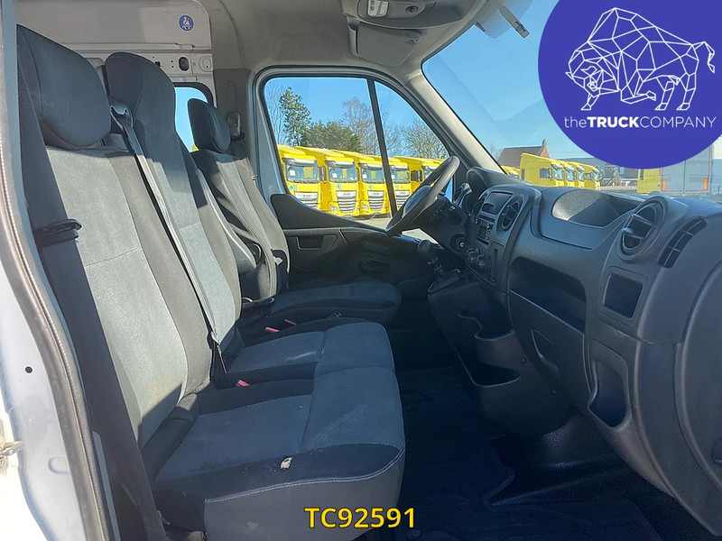 Renault Master 130 - Dodávka skřín: obrázek 5 Renault Master 130 - Dodávka skřín: obrázek 5