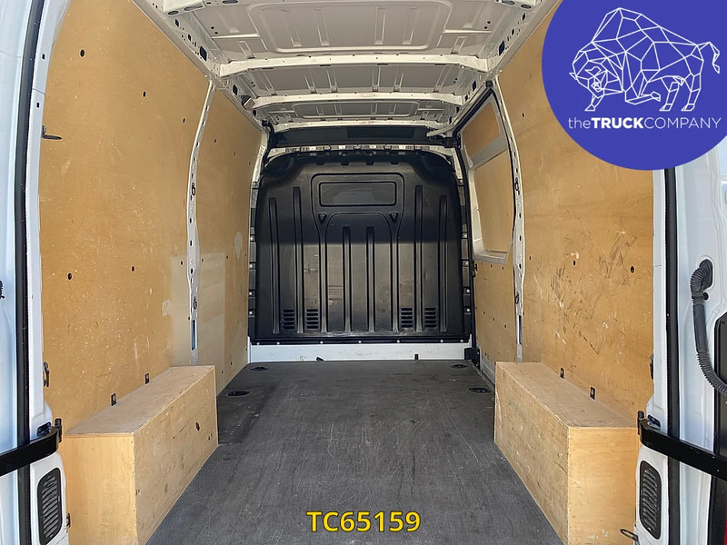 Renault Master 2.3 DCI L2H2 - Furgon: obrázek 2 Renault Master 2.3 DCI L2H2 - Furgon: obrázek 2