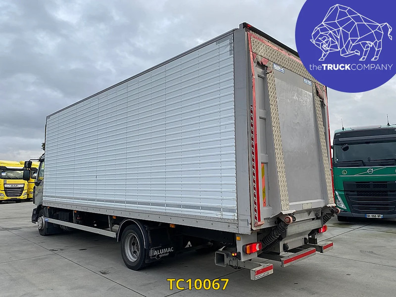 Renault Midlum 240 - Skříňový nákladní auto: obrázek 2 Renault Midlum 240 - Skříňový nákladní auto: obrázek 2