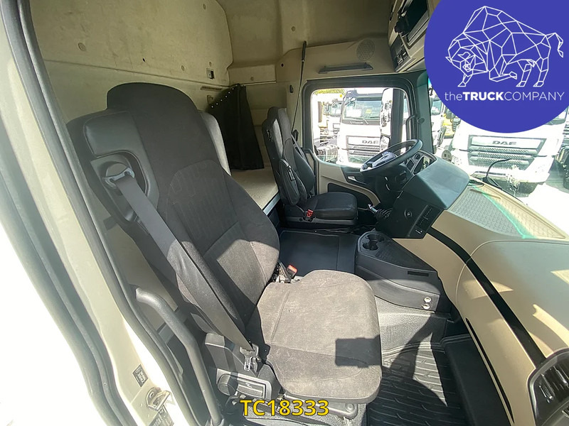 Mercedes-Benz Actros 1843 - Tahač: obrázek 5 Mercedes-Benz Actros 1843 - Tahač: obrázek 5