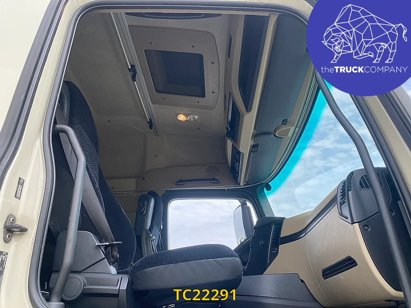 Mercedes-Benz Actros 1843 - Tahač: obrázek 5 Mercedes-Benz Actros 1843 - Tahač: obrázek 5