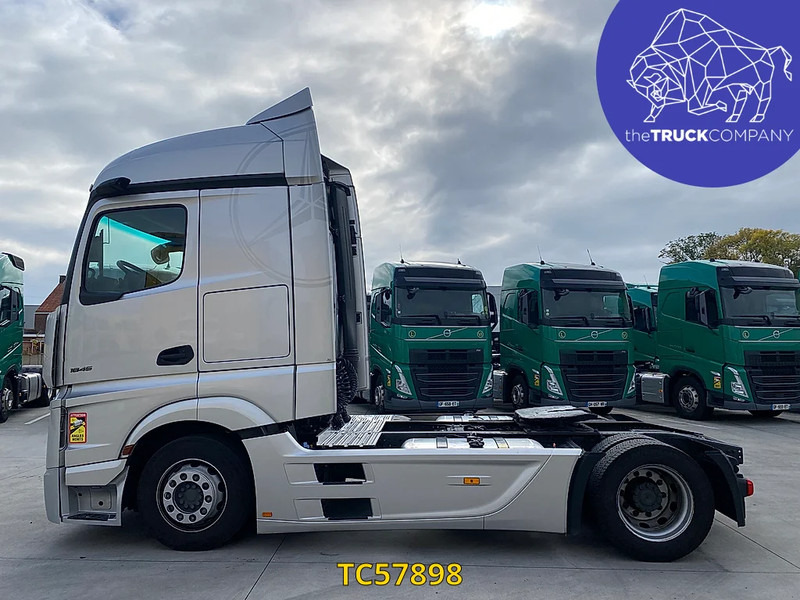 Mercedes-Benz Actros 1845 - Tahač: obrázek 2 Mercedes-Benz Actros 1845 - Tahač: obrázek 2