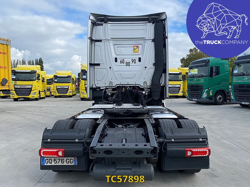 Mercedes-Benz Actros 1845 - Tahač: obrázek 4 Mercedes-Benz Actros 1845 - Tahač: obrázek 4