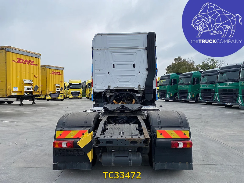 Mercedes-Benz Actros 1945 - Tahač: obrázek 4 Mercedes-Benz Actros 1945 - Tahač: obrázek 4