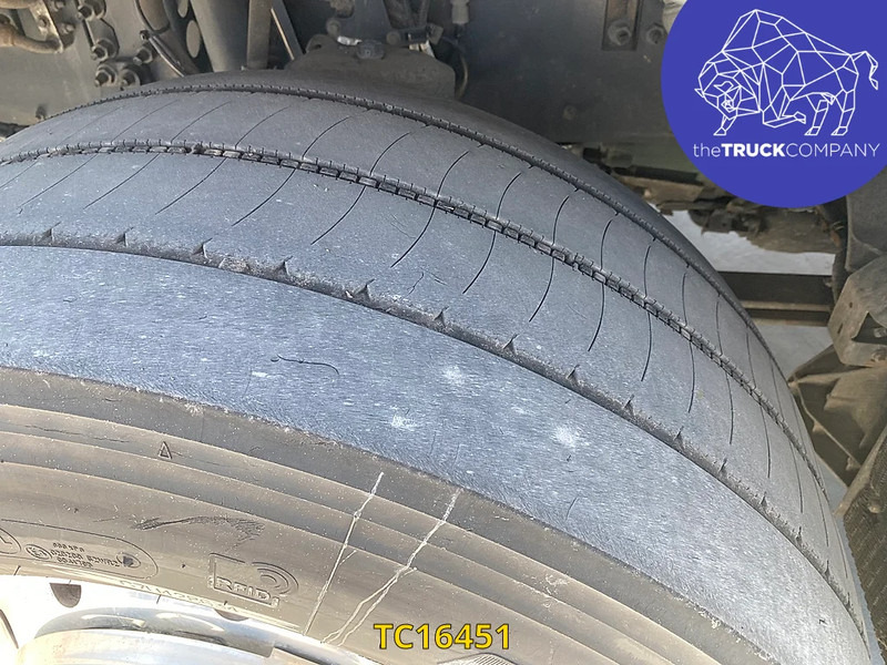 Volvo FH 460 - Tahač: obrázek 4 Volvo FH 460 - Tahač: obrázek 4