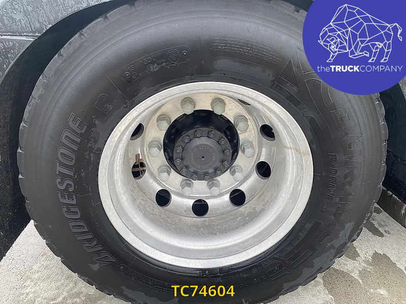 Volvo FH 460 - Tahač: obrázek 4 Volvo FH 460 - Tahač: obrázek 4