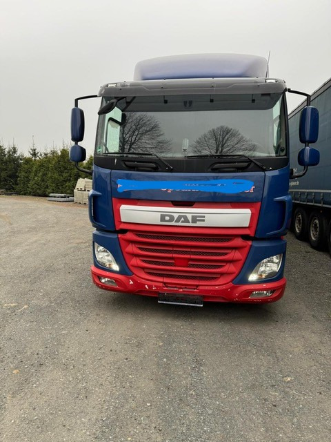 DAF CF 370 Tiefkühler NUR 426000 km - Chladírenský nákladní automobil: obrázek 3 DAF CF 370 Tiefkühler NUR 426000 km - Chladírenský nákladní automobil: obrázek 3