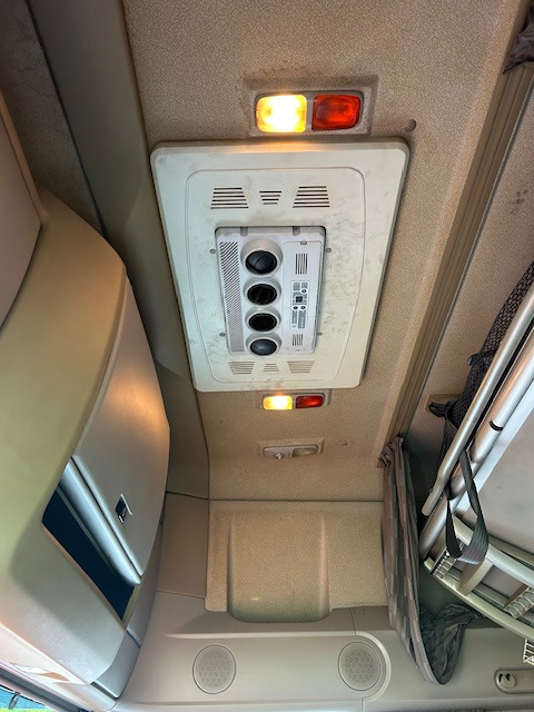 DAF XF 460 - Tahač: obrázek 3 DAF XF 460 - Tahač: obrázek 3