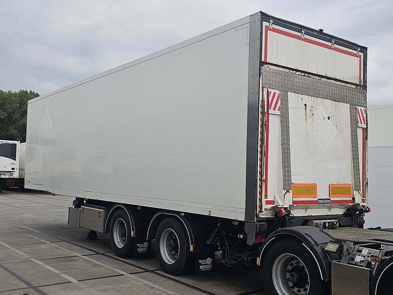 D-Tec CTD-35-02B COMPLETE LZV COMBI - Skříňový návěs: obrázek 5 D-Tec CTD-35-02B COMPLETE LZV COMBI - Skříňový návěs: obrázek 5