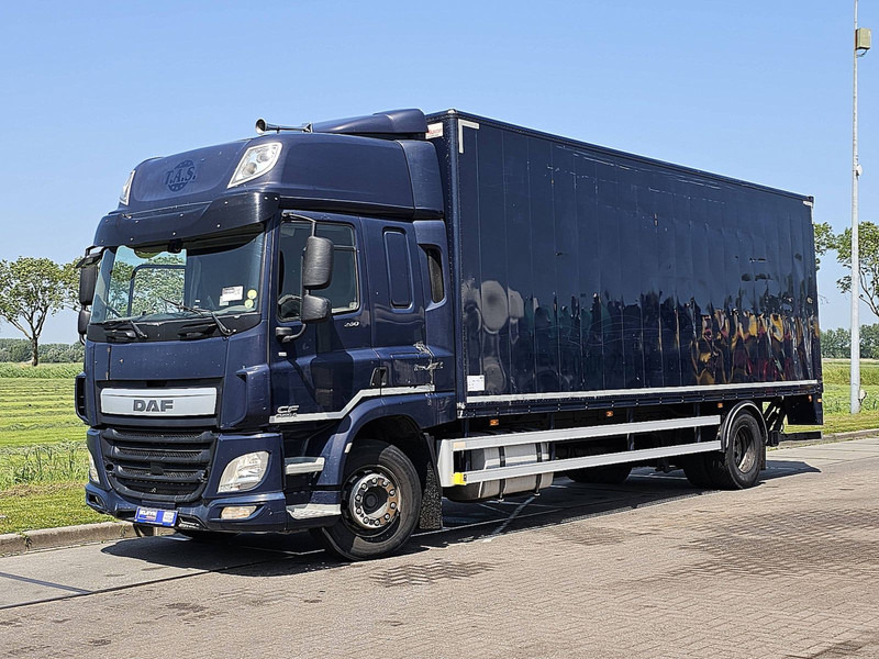 DAF CF 260 RIGHT SIDE CURTAINS - Plachtový nákladní auto: obrázek 2 DAF CF 260 RIGHT SIDE CURTAINS - Plachtový nákladní auto: obrázek 2
