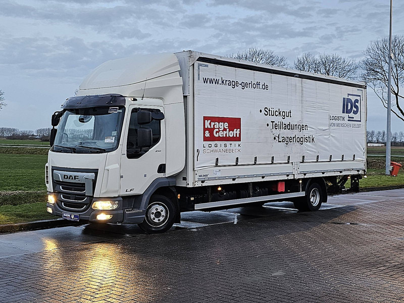 DAF LF 210 - Plachtový nákladní auto: obrázek 2 DAF LF 210 - Plachtový nákladní auto: obrázek 2