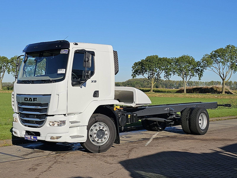 DAF XB 290 19T WB 530 NEW - Podvozek s kabinou: obrázek 2 DAF XB 290 19T WB 530 NEW - Podvozek s kabinou: obrázek 2