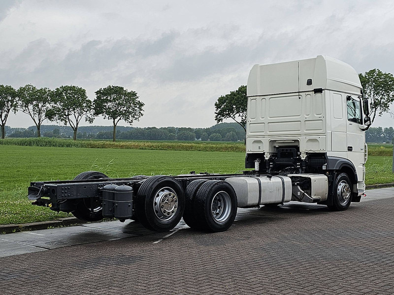 DAF XF 480 SSC 6X2 FAR INTARDER - Podvozek s kabinou: obrázek 3 DAF XF 480 SSC 6X2 FAR INTARDER - Podvozek s kabinou: obrázek 3