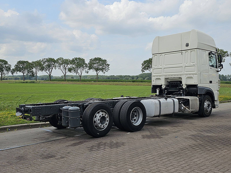 DAF XF 480 SSC 6X2 FAR INTARDER - Podvozek s kabinou: obrázek 3 DAF XF 480 SSC 6X2 FAR INTARDER - Podvozek s kabinou: obrázek 3