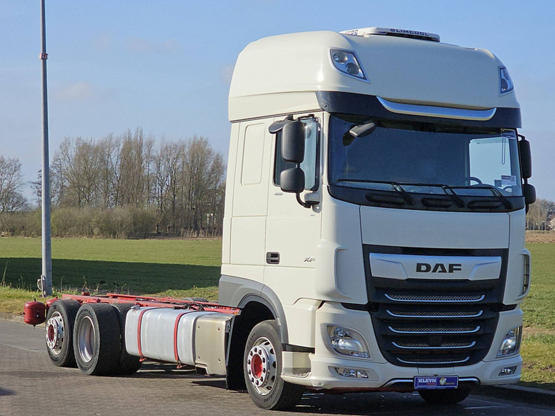 DAF XF 480 SSC 6X2 FAR INTARDER - Podvozek s kabinou: obrázek 5 DAF XF 480 SSC 6X2 FAR INTARDER - Podvozek s kabinou: obrázek 5