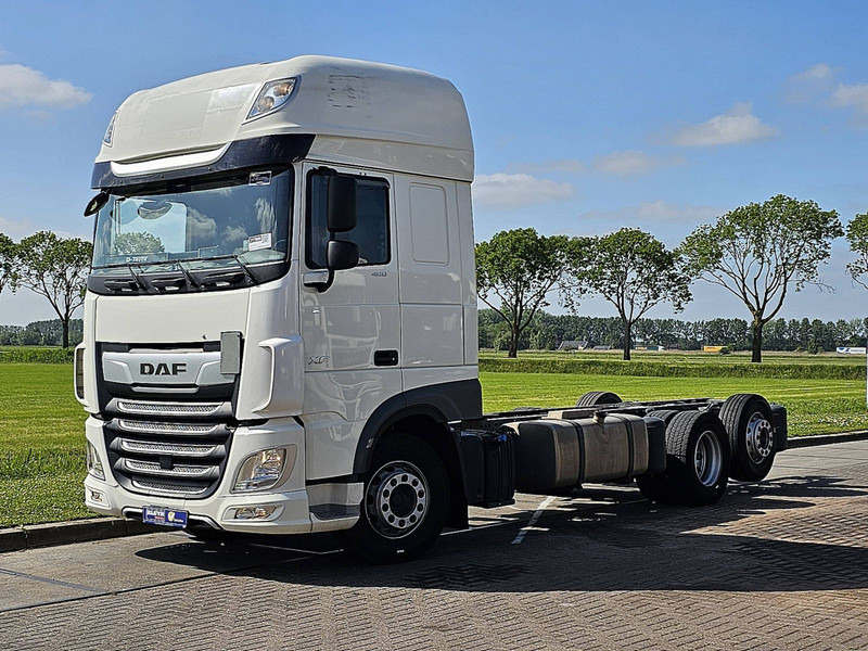 DAF XF 480 SSC 6X2 FAR INTARDER - Podvozek s kabinou: obrázek 2 DAF XF 480 SSC 6X2 FAR INTARDER - Podvozek s kabinou: obrázek 2